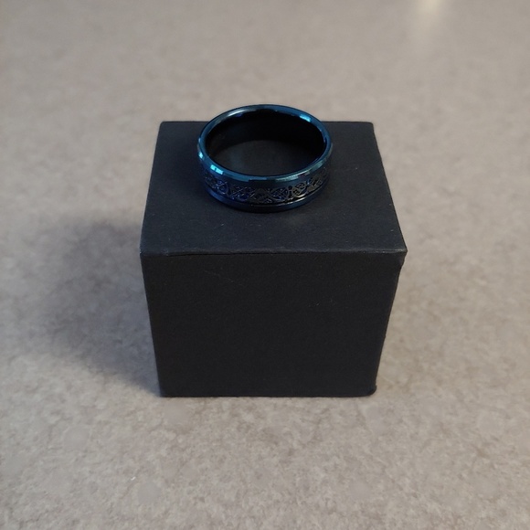 Ringes - Picture 4 of 5